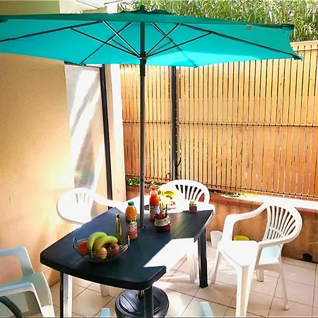 Appartement 3 Pieces Piscine Proche Plage Et Cannes Exterior photo