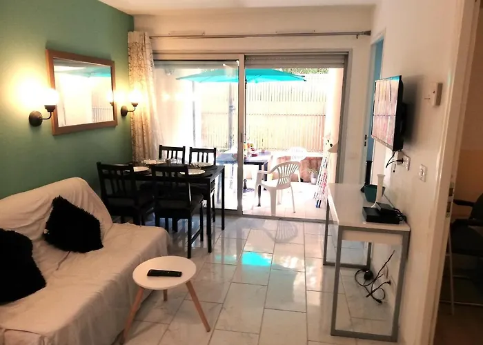 Appartement 3 Pieces Piscine Proche Plage Et Cannes